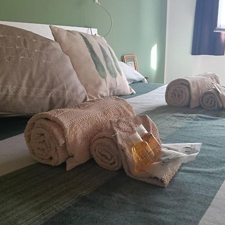 ホテル Al Vicolo Uno Montemagno  エクステリア 写真