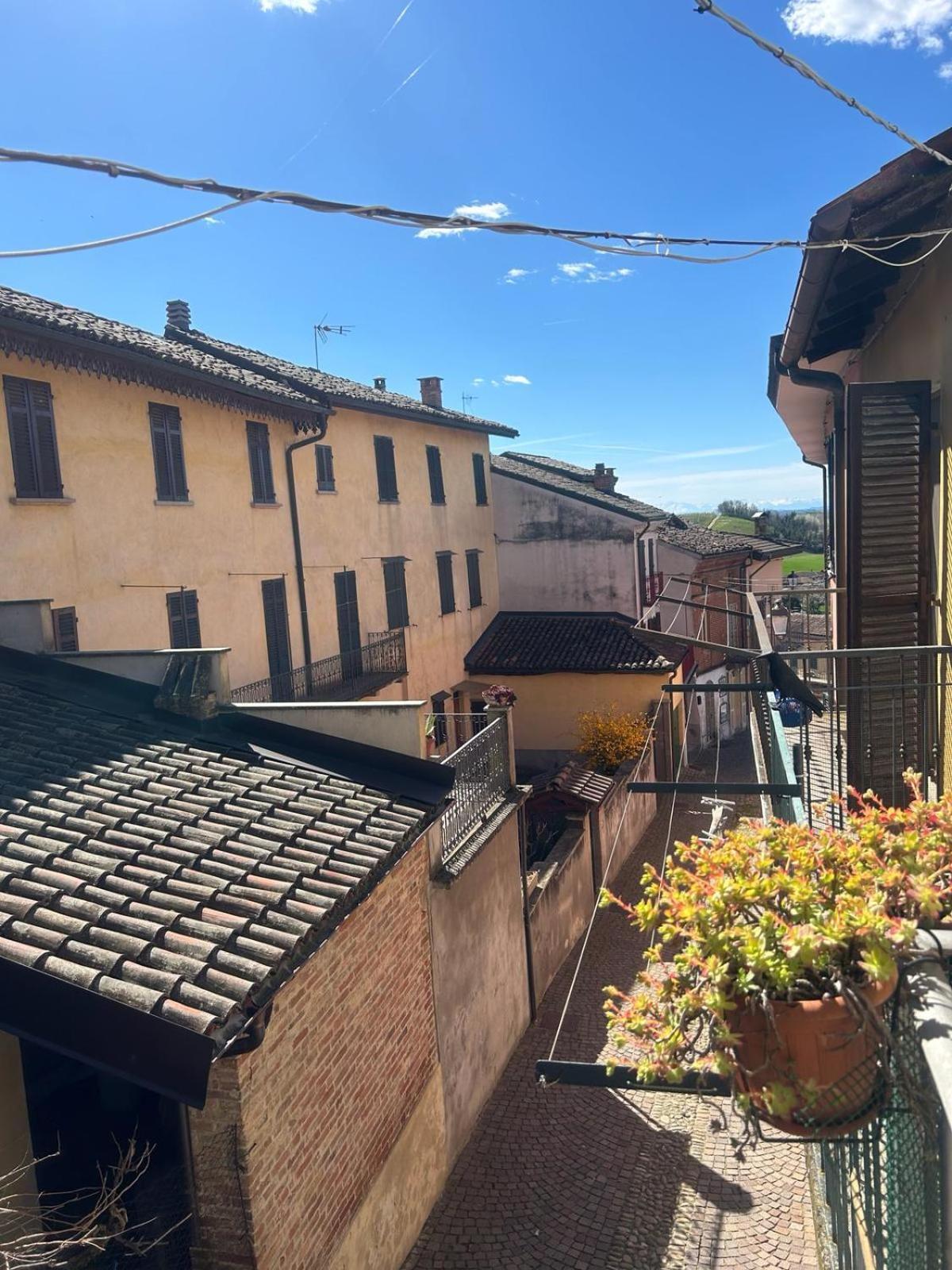 ホテル Al Vicolo Uno Montemagno  エクステリア 写真