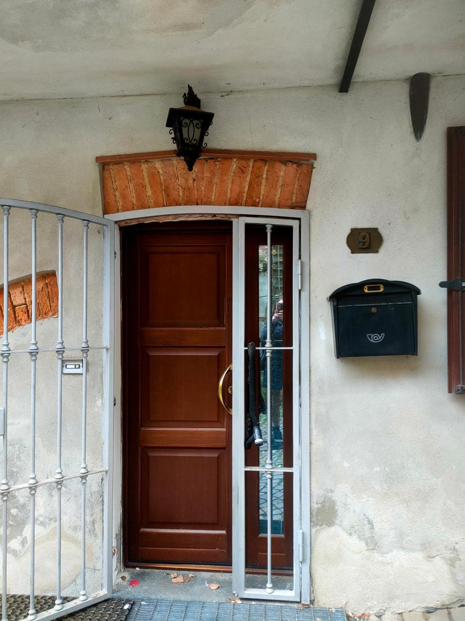 ホテル Al Vicolo Uno Montemagno  エクステリア 写真