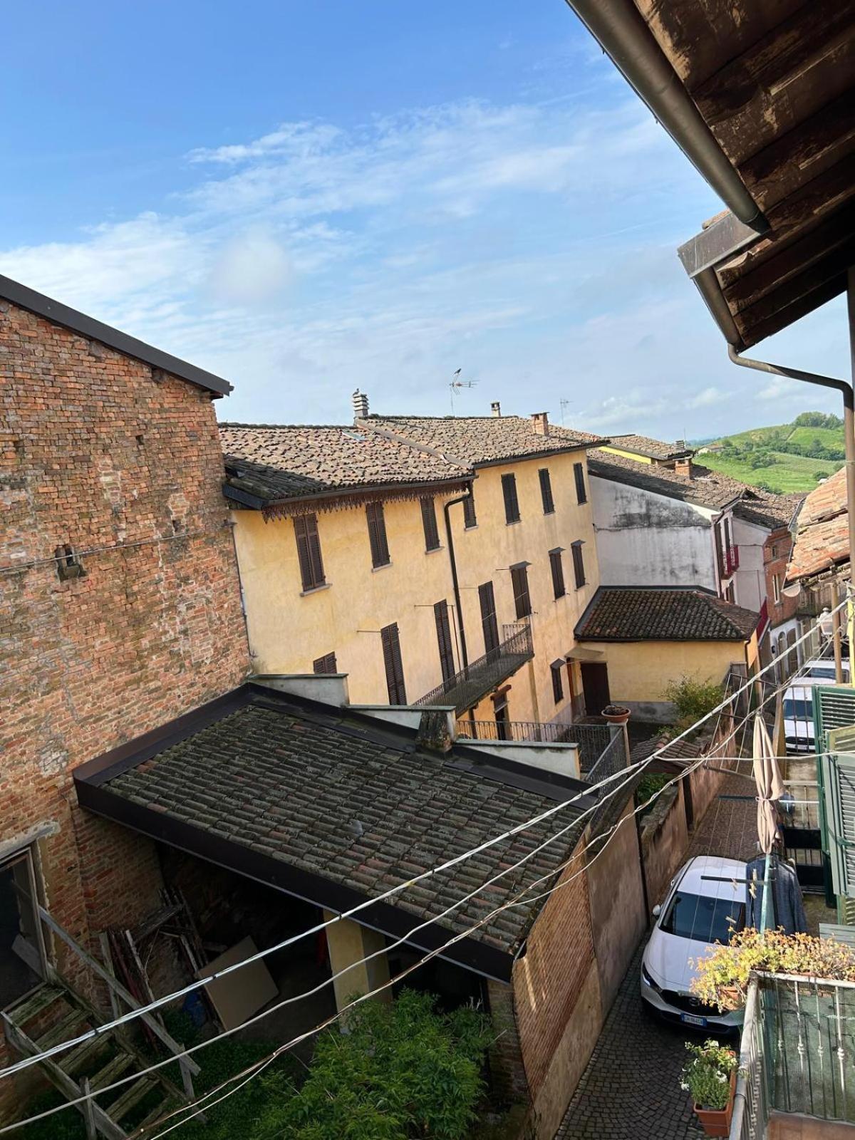 ホテル Al Vicolo Uno Montemagno  エクステリア 写真